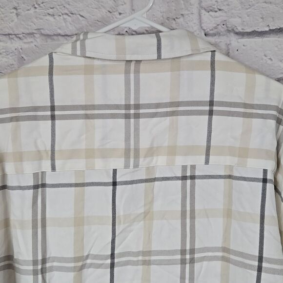 Jachs Girlfriend NWT Women's 2X Super Soft Pocket Flannel Shirt White Shacket - Picture 10 of 14